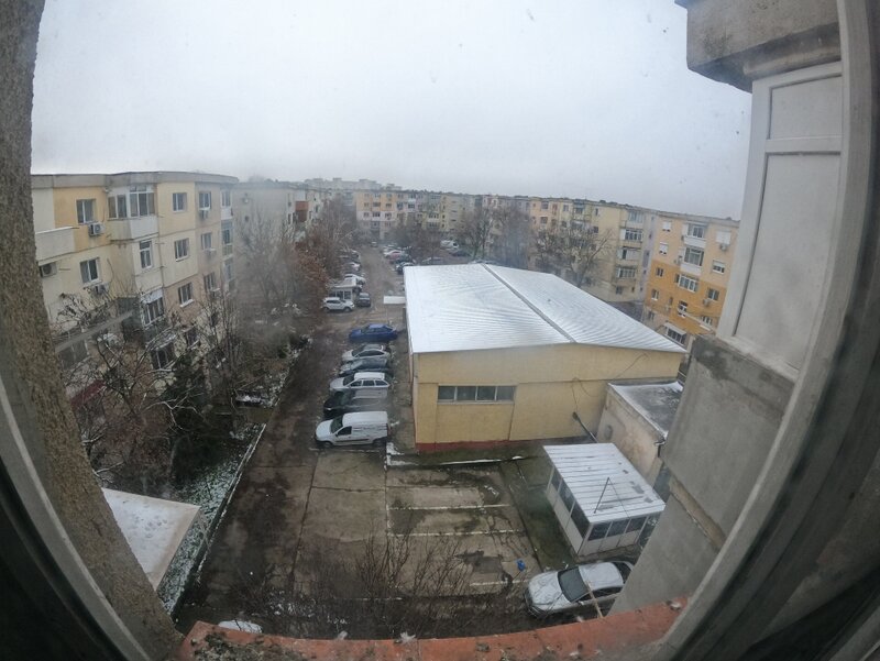 Daciei, oportunitate de investitie: apartament cu doua camere decomandat.